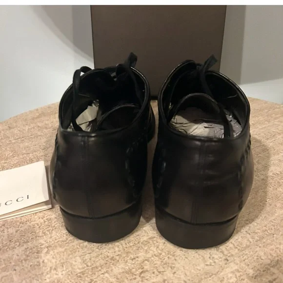 Gucci black leather lace up Oxford shoes size 12